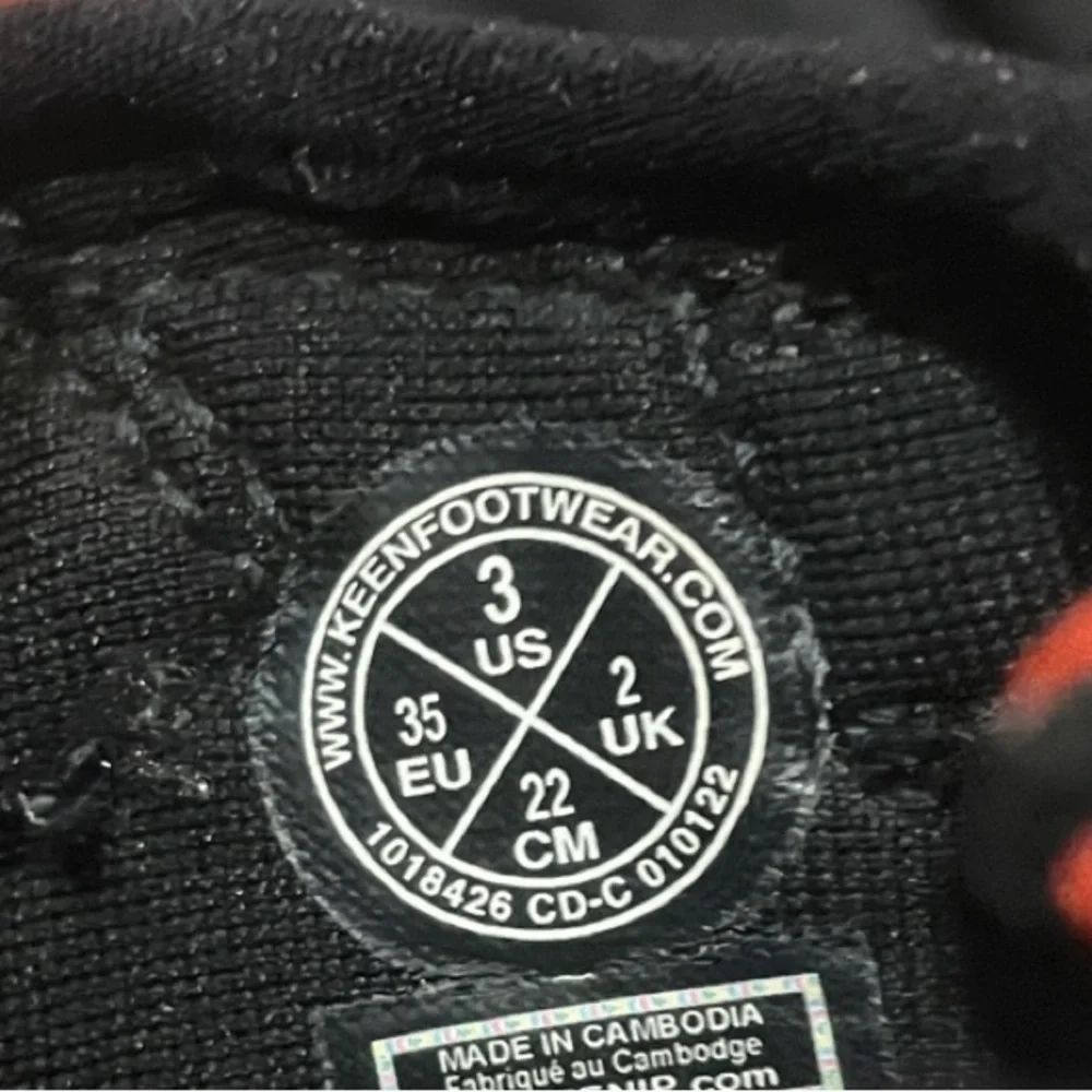 Keen Kids Black and Red Sandals (A)